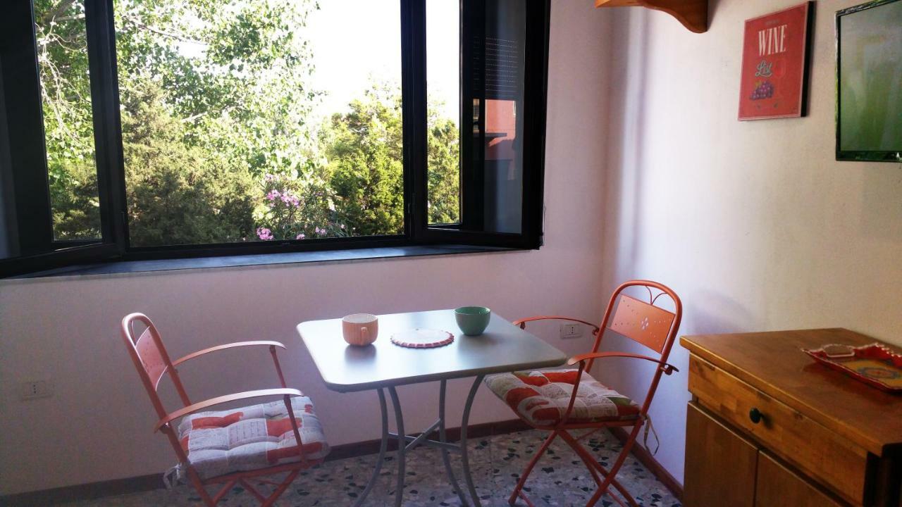 Ferienwohnung Campo Base La Maddalena  Exterior foto