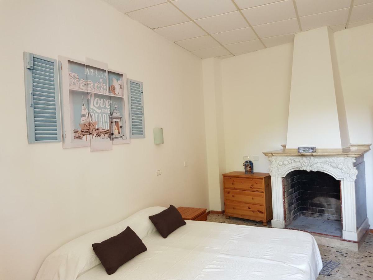 Ferienwohnung Campo Base La Maddalena  Exterior foto